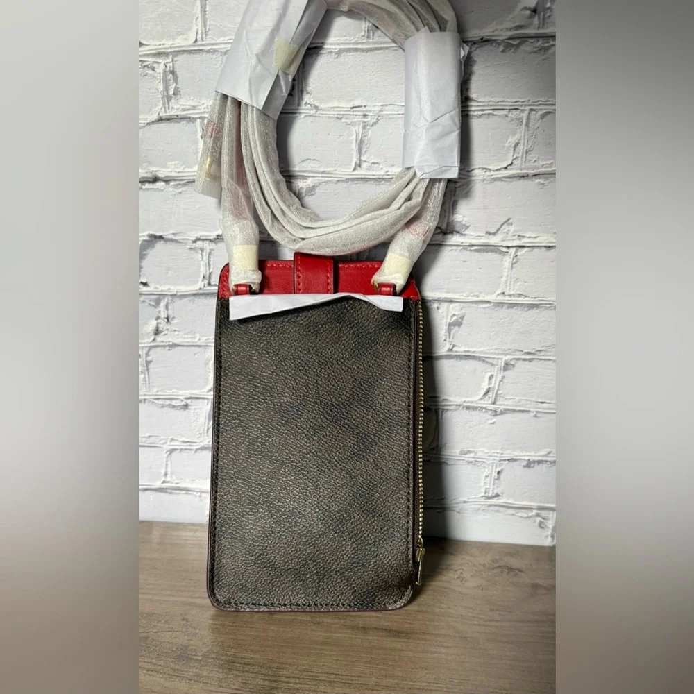 Coach signature coated